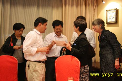 德国路德维希堡县政府代表团来校访问