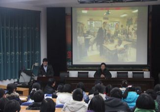 走近美国基础教育——宜都一中学子访校长周朴华先生